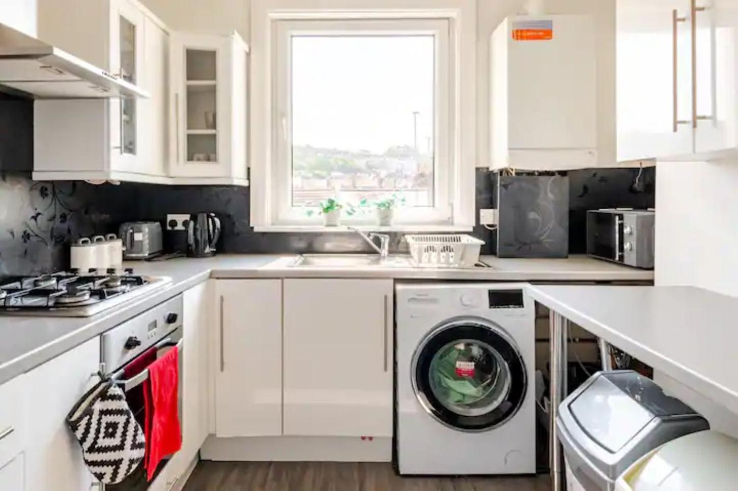 Castle View 2 Bedroom Apartment In Town Centre Hastings Bagian luar foto