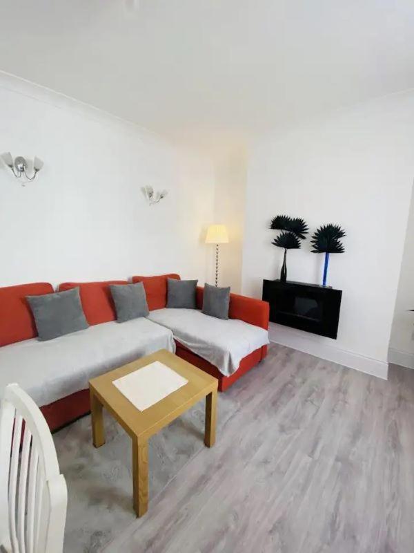 Castle View 2 Bedroom Apartment In Town Centre Hastings Bagian luar foto