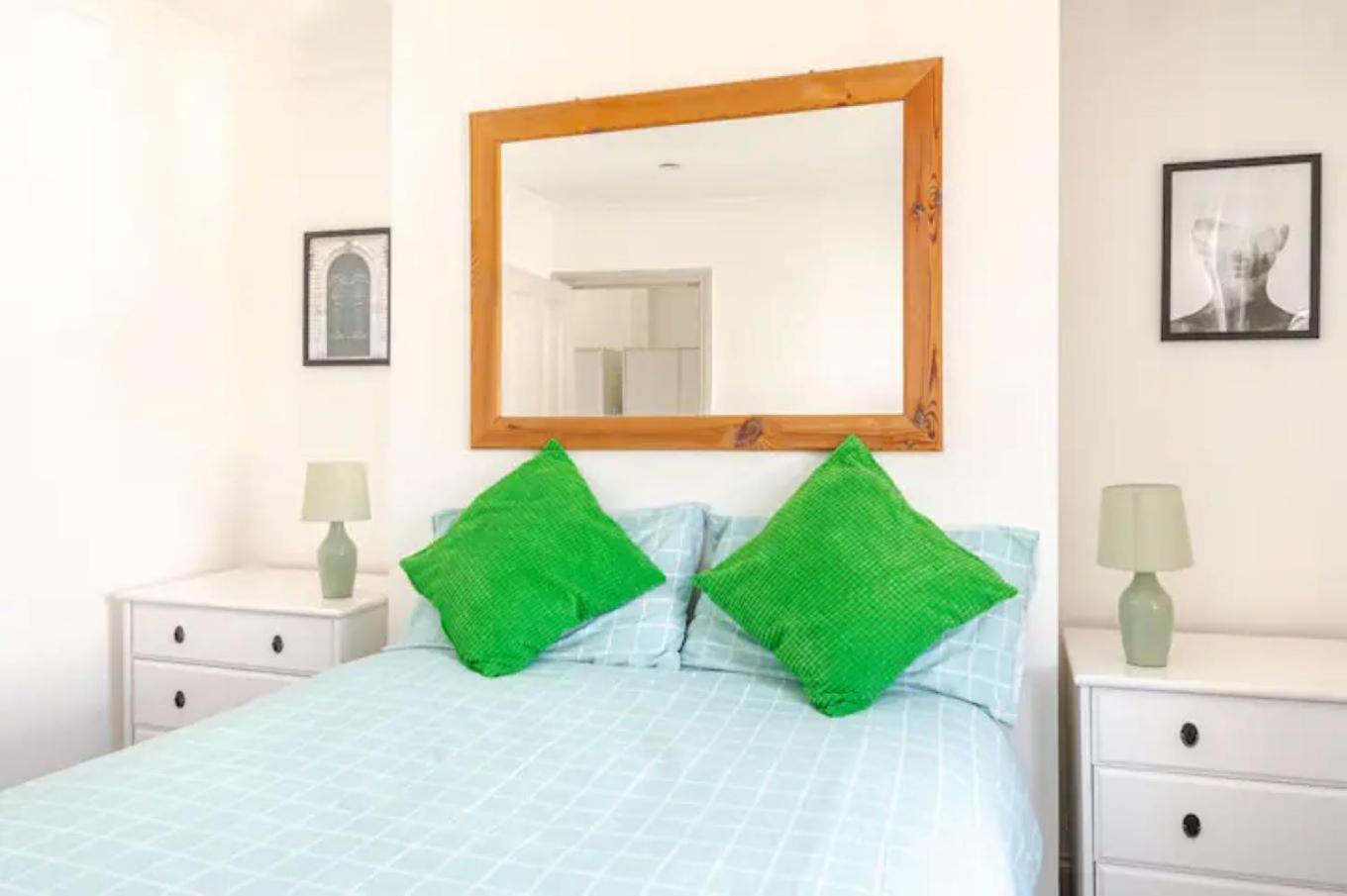 Castle View 2 Bedroom Apartment In Town Centre Hastings Bagian luar foto