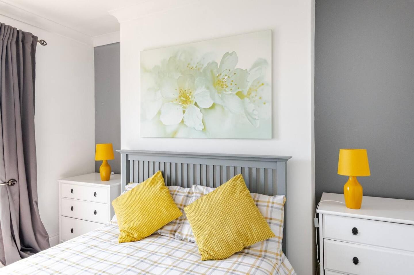 Castle View 2 Bedroom Apartment In Town Centre Hastings Bagian luar foto